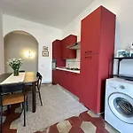 Habitatio Mercatorum Guesthouse - Ls Accommodations