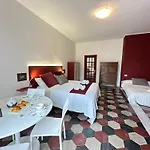 Habitatio Mercatorum Guesthouse - Ls Accommodations